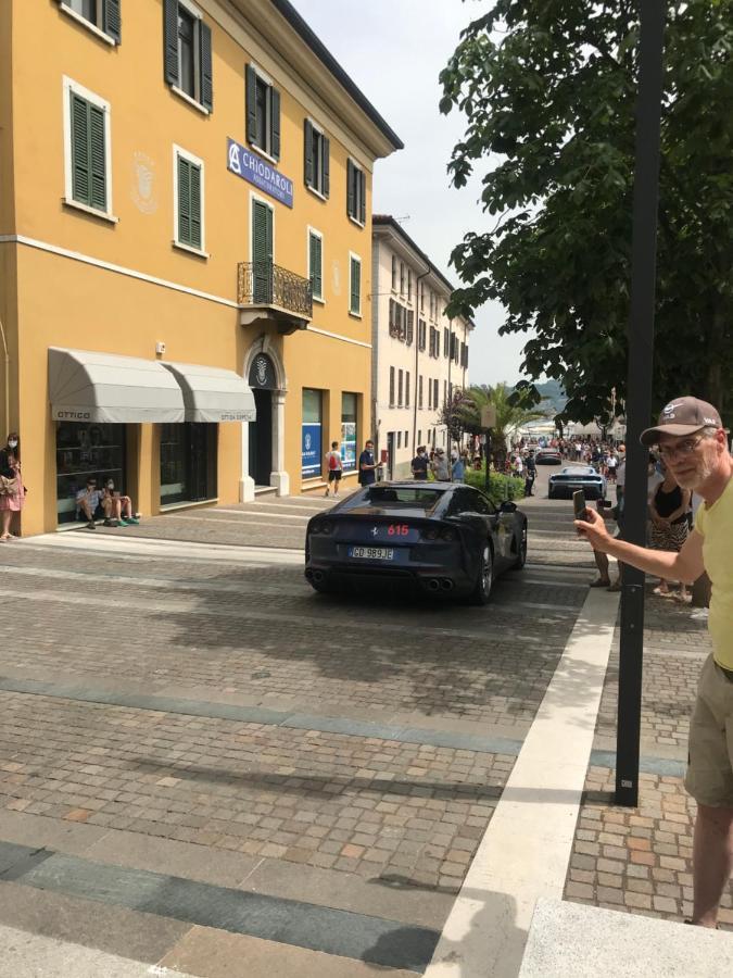 Antico Palazzo Signorile Apartment Salo Bagian luar foto